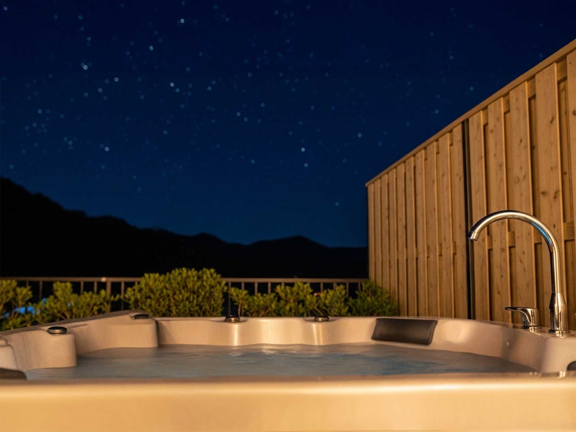 Jacuzzi - CORAL RESORT コーラルリゾート 家族旅行 ヴィラ おすすめのイメージ